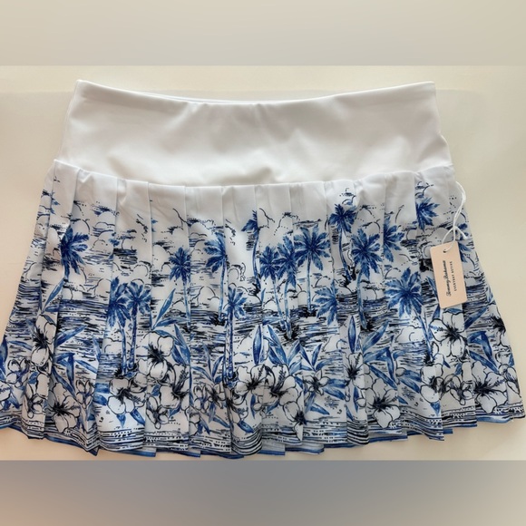 Tommy Bahama Skort - Picture 1 of 6